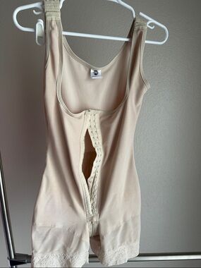 BST Faja Post Liposuction Compression Bodysuit L
